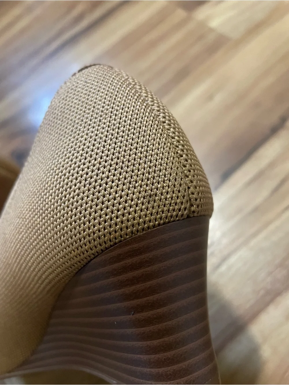 Vivaia Round Toe Wedge Pumps Tan Knit Sustainable Comfort Shoes Womens 39.5/8.5